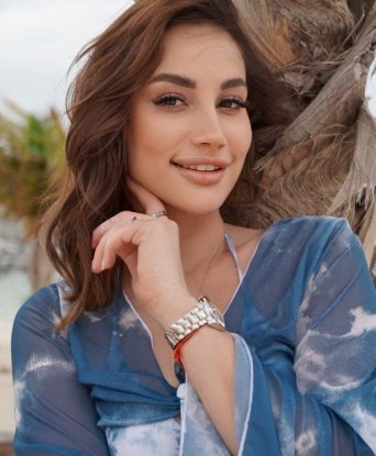 Александра